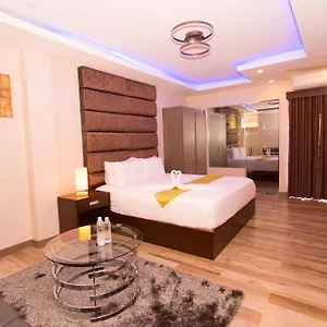 Extension Grand Hotel